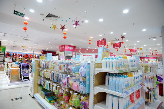 奶粉貨架上的嬰童用品選購指南 品質與安全的雙重考量